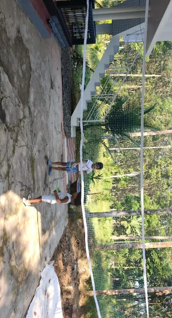 בית נופש Kochi Eevas Farm Stay הודו